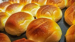 酶制剂赋焙烤食品——让面包更松软，保质期还延长