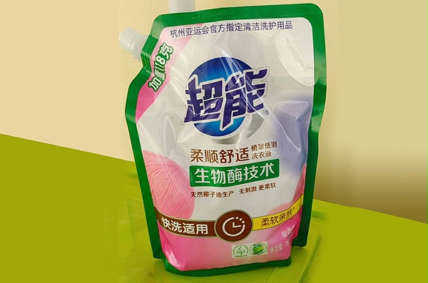 含酶洗衣液